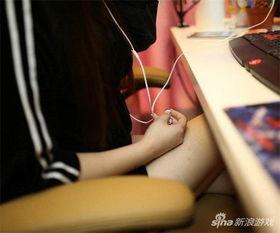 胸上喝牛奶的女主播,魅力女主播的胸上牛奶秀