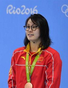 傅园慧资料,从赛场到荧屏，她的成长与蜕变